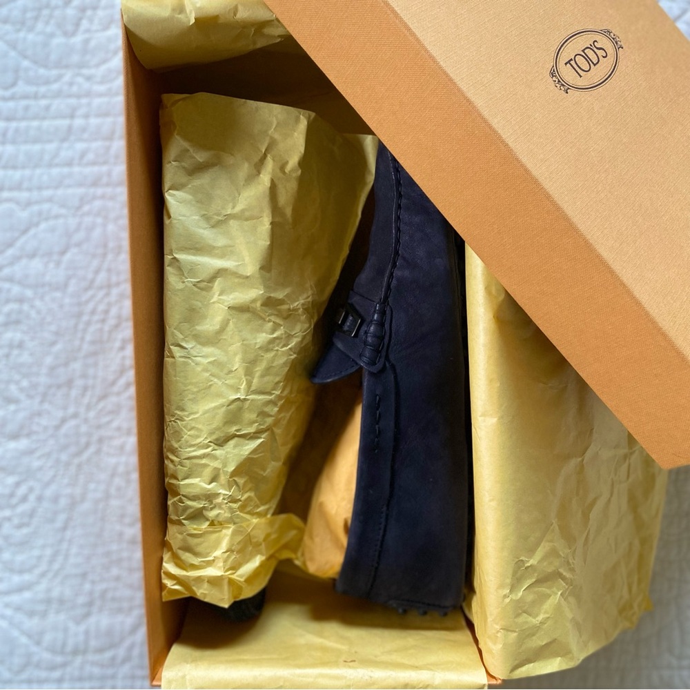 TOD’S - Navy Suede Driver Loafers + Box - Picture 12 of 16